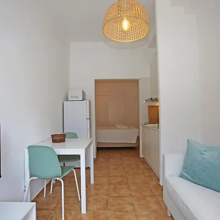A70 - Junta In Apartment *