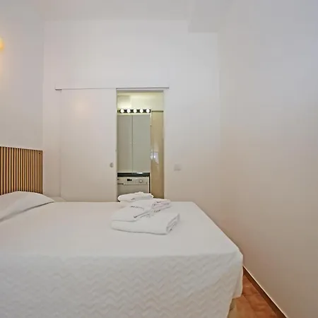Apartment A70 - Junta In *